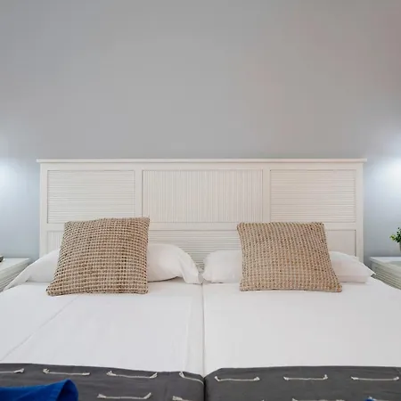 Ajaches 23 * Puerto Calero